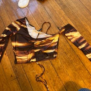 Motel Rocks off the shoulder scrunch shirt